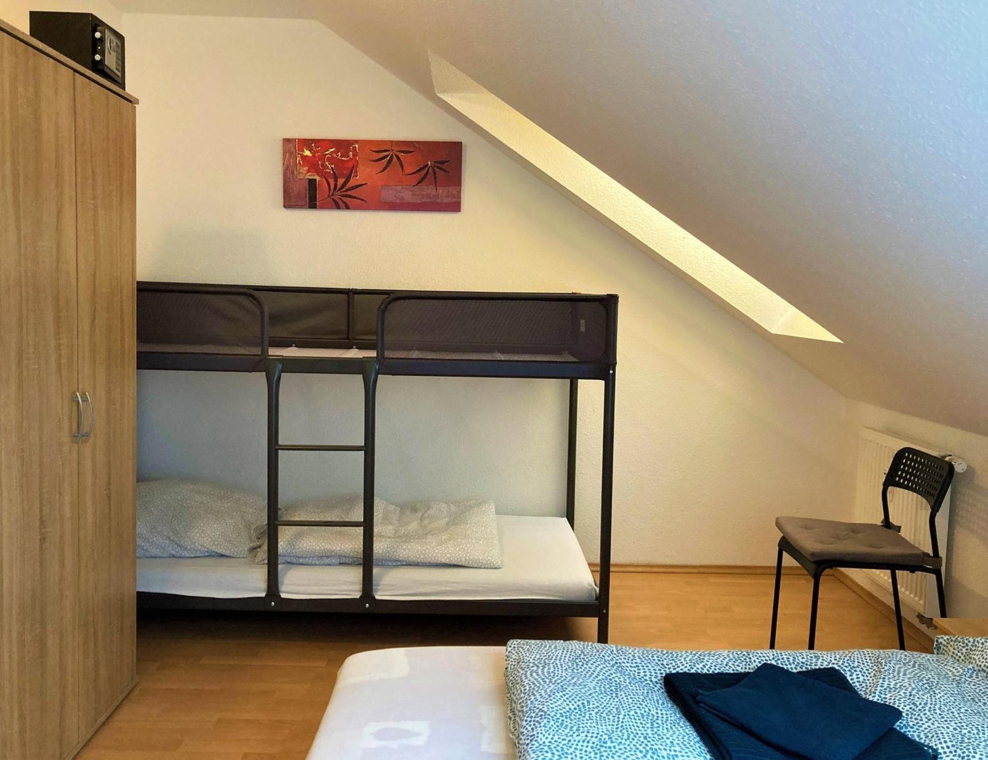 Zentral Gelegene Wohnung Nahe Schwanenteich Zwickau Exterior photo